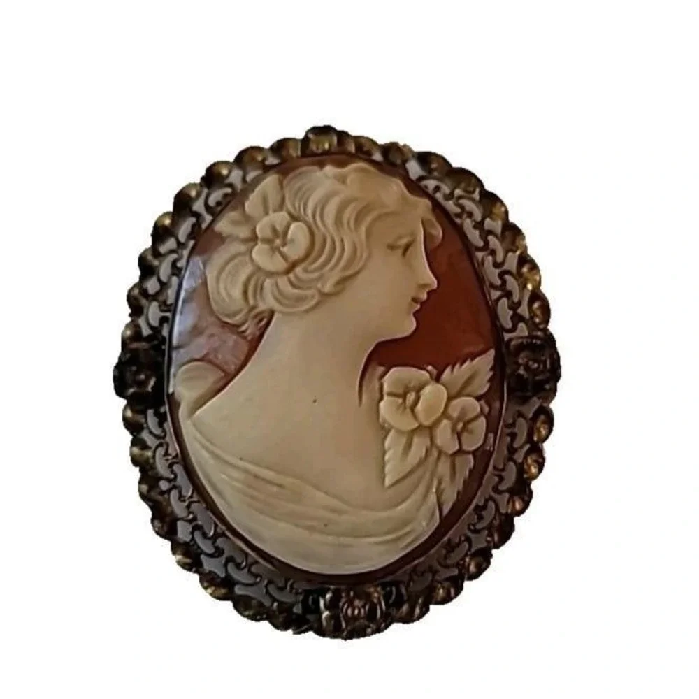 Vintage Shell Cameo‎ Brooch Pin Pendant 1/20 12K Gold Filled Hallmark Statement